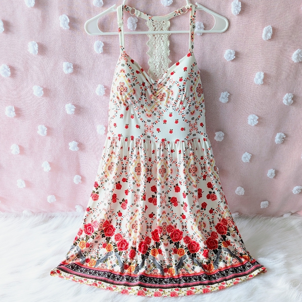 No Boundaries, Floral Cream Rose, Knee Dress, Womens Medium, Soft & Cute